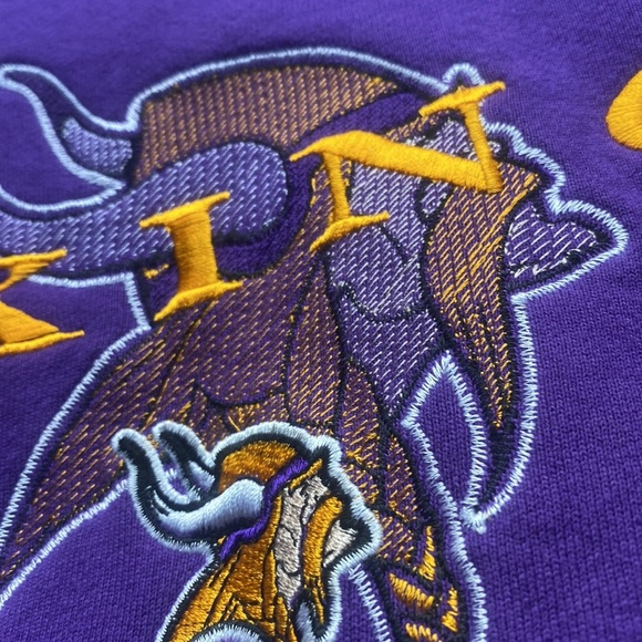 Used vintage Vikings crewneck - Picture 5 of 6